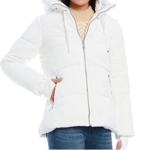 🆕 Sam Edelman corduroy puffer.
Brand New! Size Medium